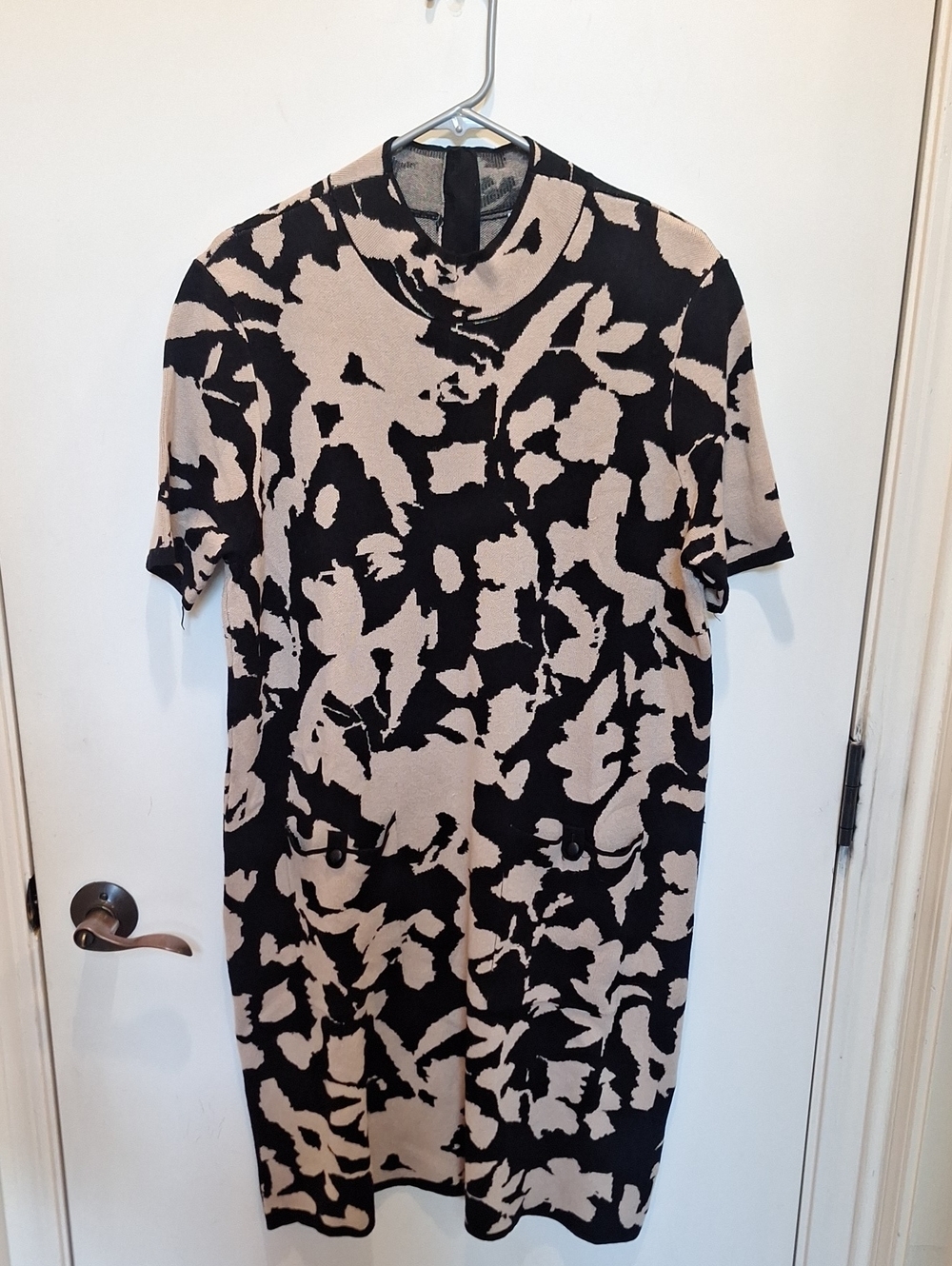 Calvin Klein Black and Beige Abstract Short-Sleeve Sweater Dress